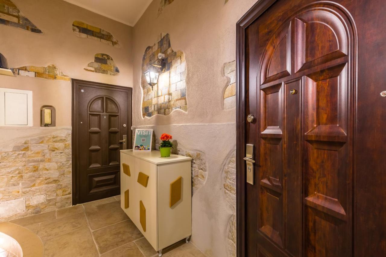 Gelso Complex Studios And Flat By Napoliapartments Extérieur photo