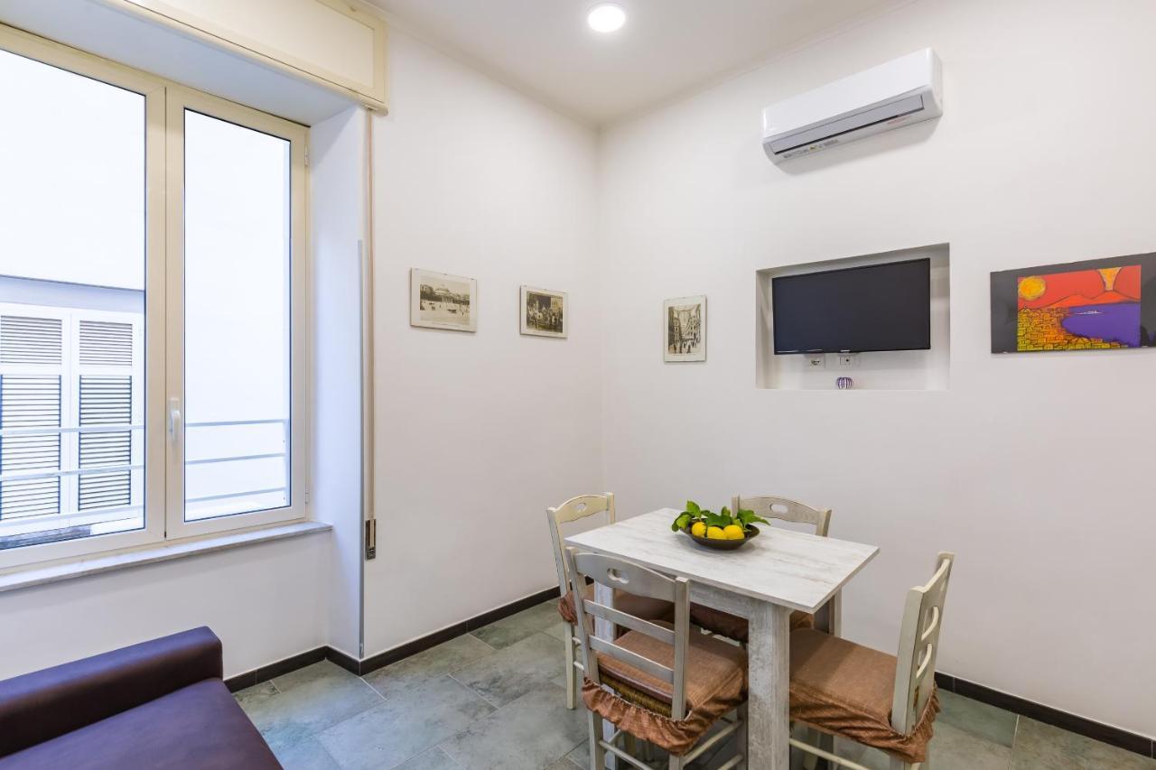 Gelso Complex Studios And Flat By Napoliapartments Extérieur photo