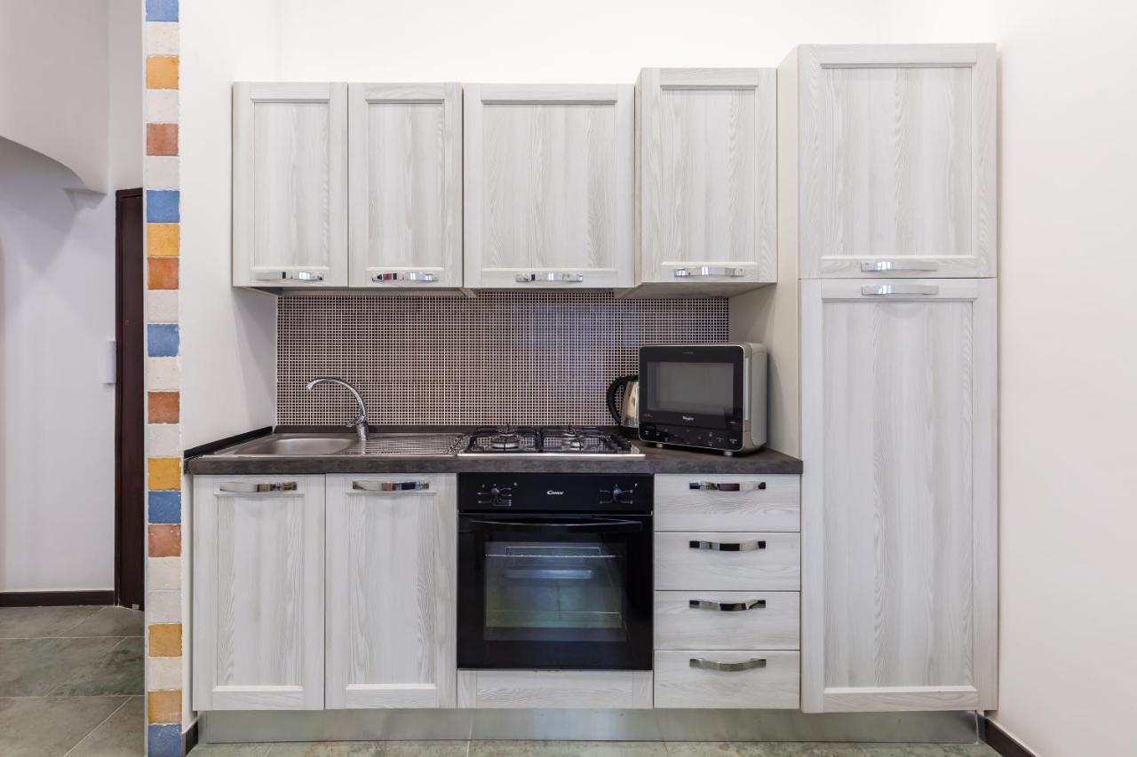 Gelso Complex Studios And Flat By Napoliapartments Extérieur photo