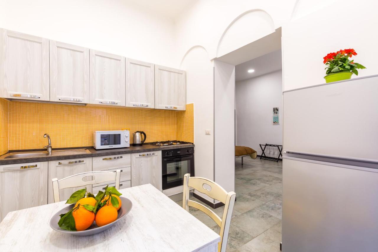 Gelso Complex Studios And Flat By Napoliapartments Extérieur photo