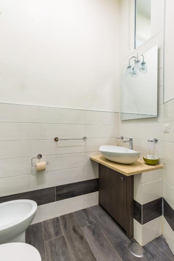 Gelso Complex Studios And Flat By Napoliapartments Extérieur photo