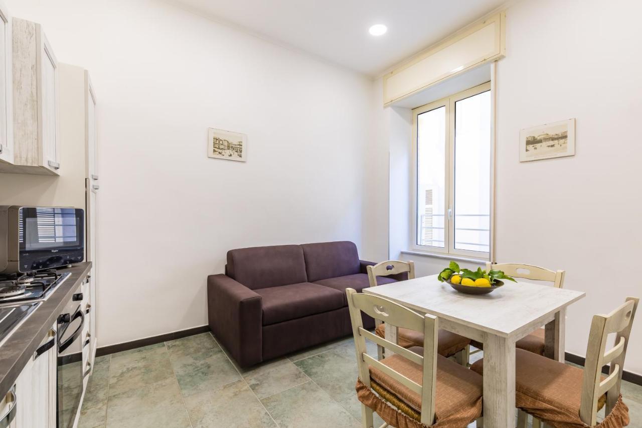 Gelso Complex Studios And Flat By Napoliapartments Extérieur photo