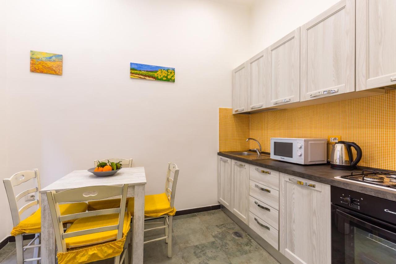 Gelso Complex Studios And Flat By Napoliapartments Extérieur photo
